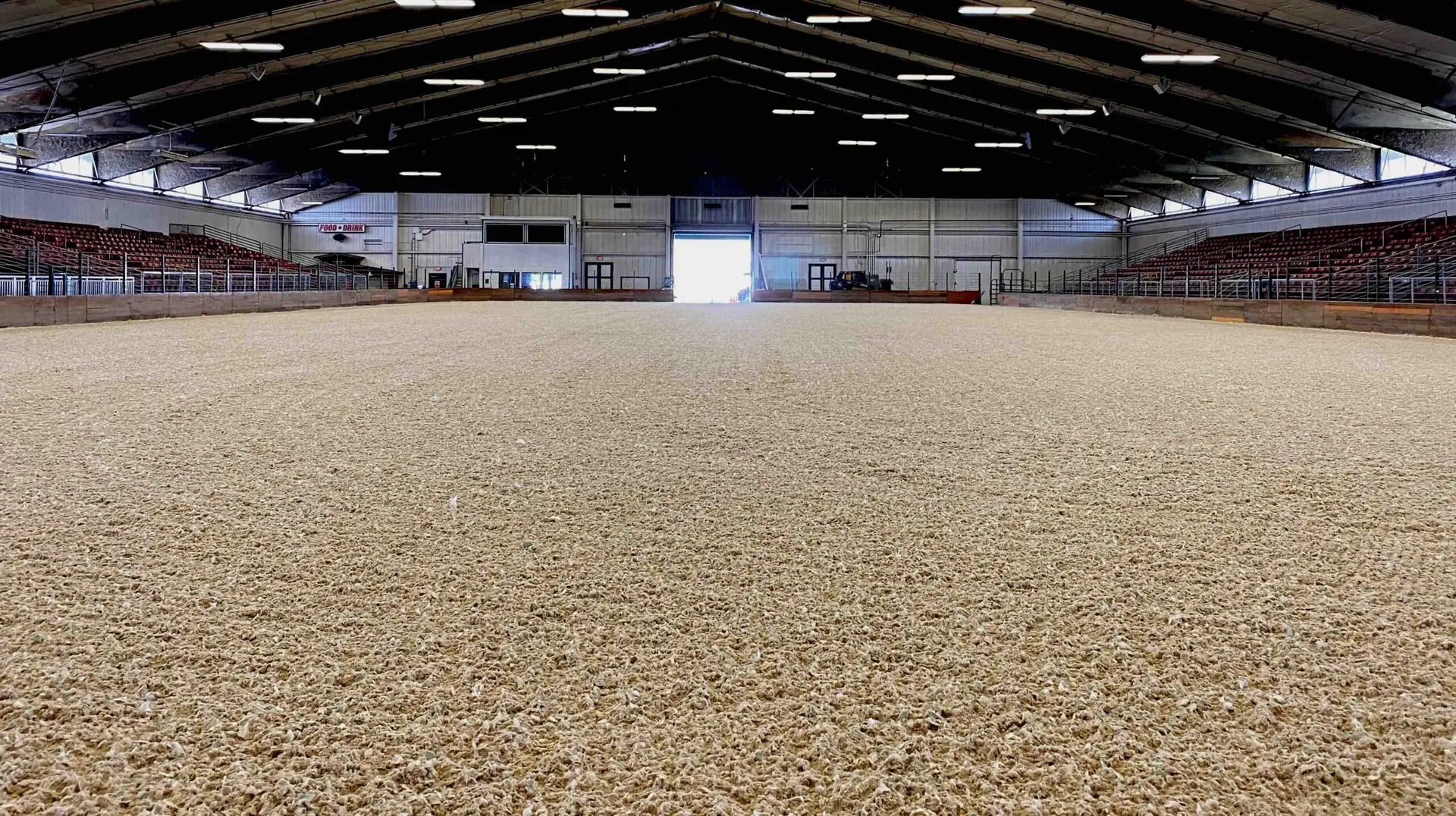 indoor equestrian footing