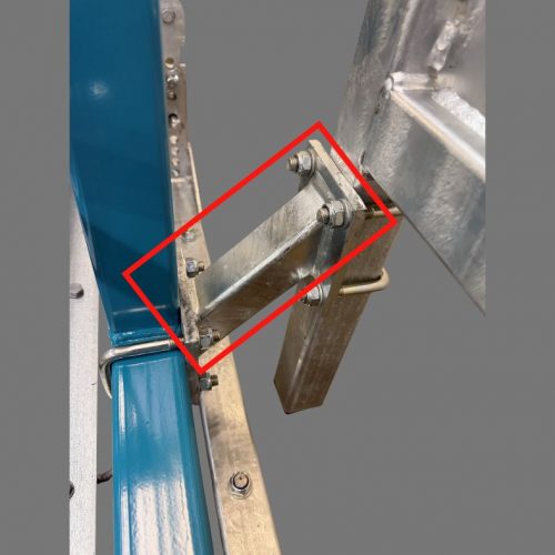 Drawbar attachment arm for GGT Footing arena conditioners