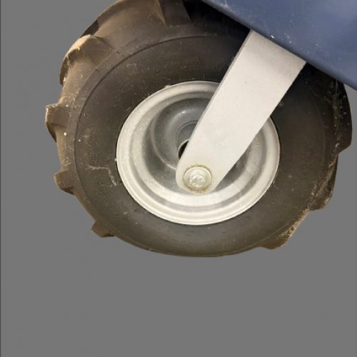 Front wheel for GGT Slim arena conditioner